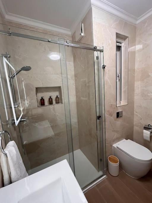 3 Bedroom Seaside Luxury Accommodation - Sleeps 8 St. Paul's Bay Ngoại thất bức ảnh